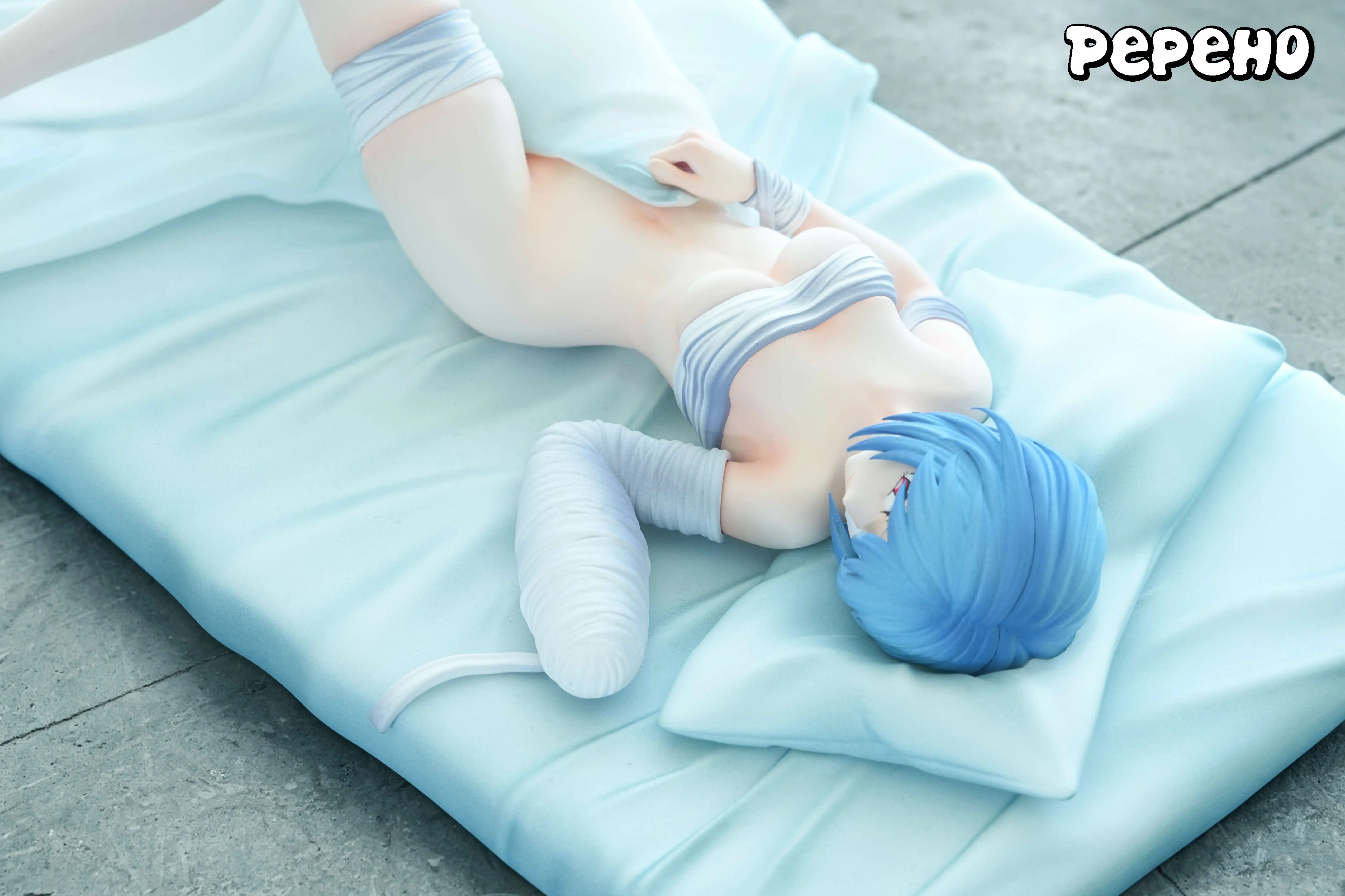 【Pre-sale】1/6 Scale Ayanami Rei Lying on Hospital Bed-EVA-Pepeho Studio