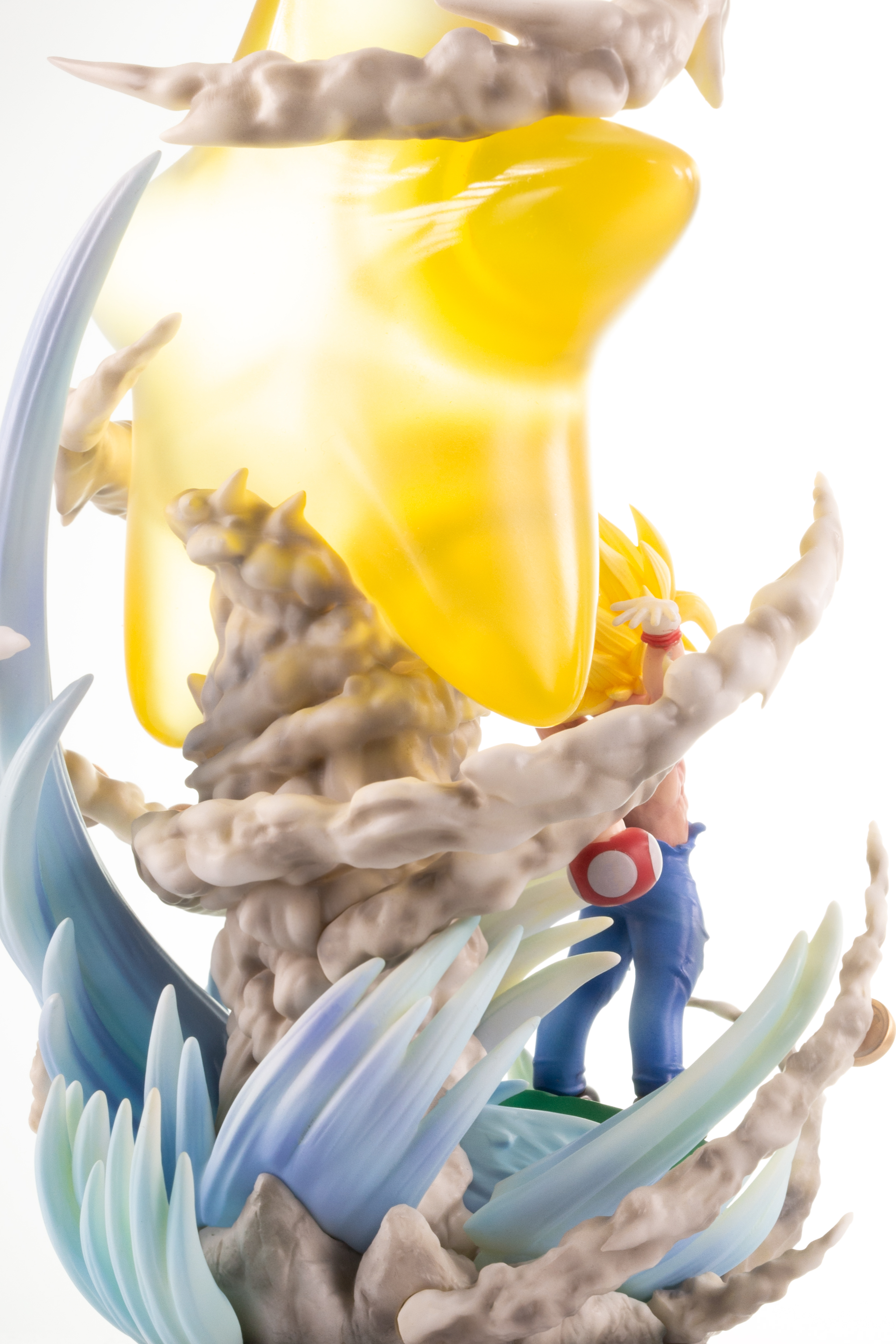 【Pre-sale】Super Saiyan Mario with LED-ChaoShe Studio
