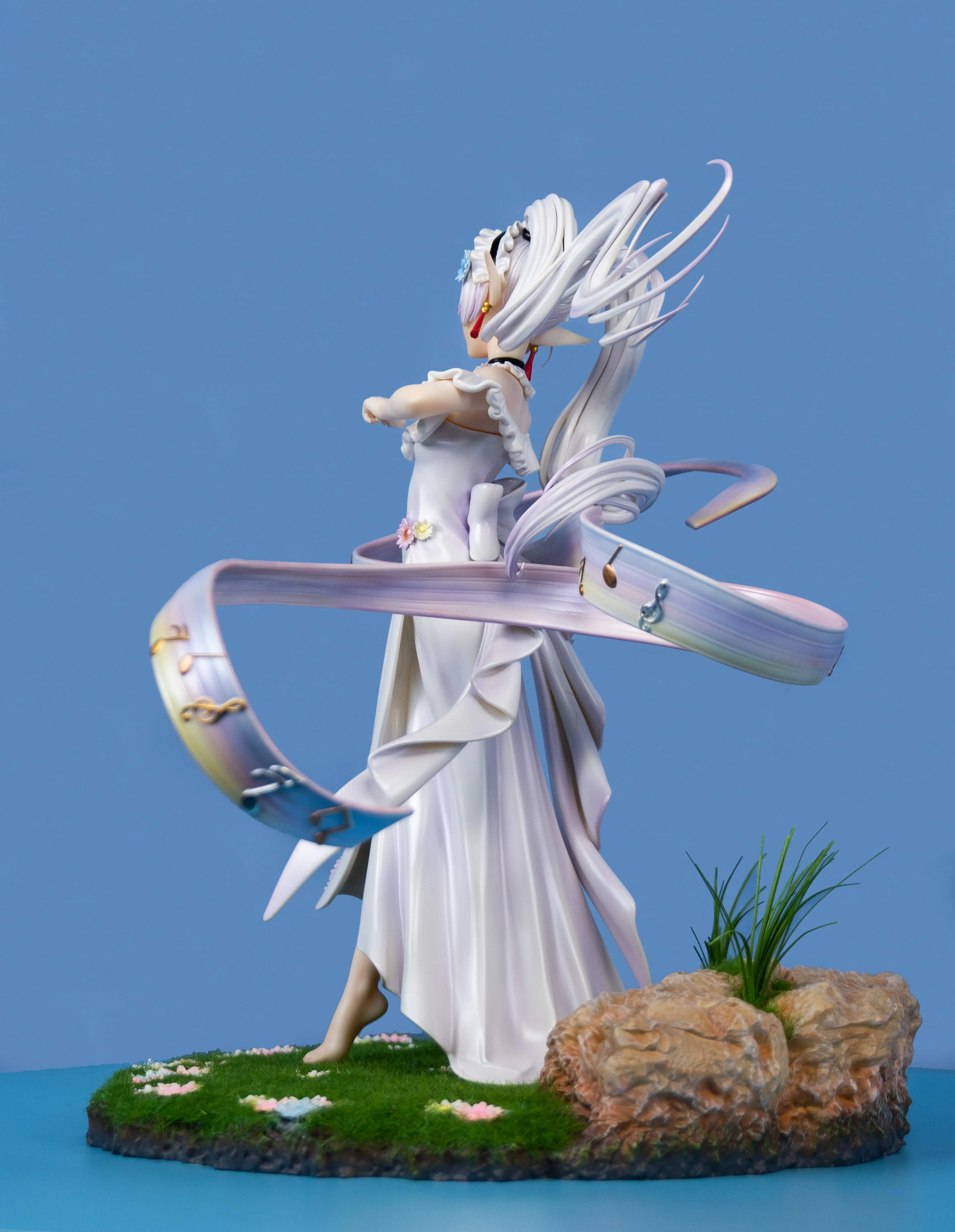 【Pre-sale】1/6 Scale Violinist Frieren-Frieren: Beyond Journey's End-XingYi Studio