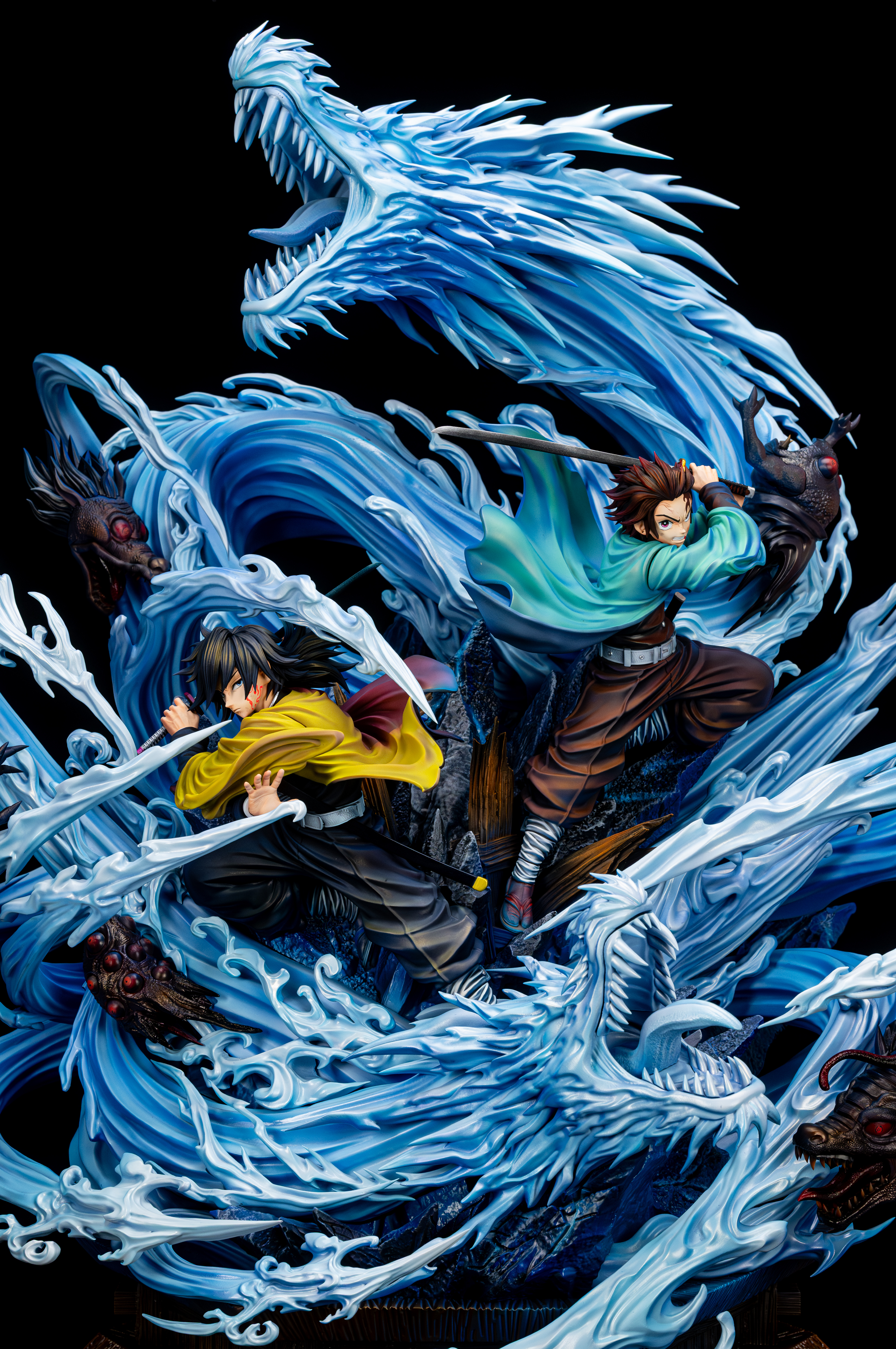 【Pre-sale】1/6 Scale Kamado Tnajiro and Tomioka Giyuu-Demon Slayer-LeiHaoKeYu Studio