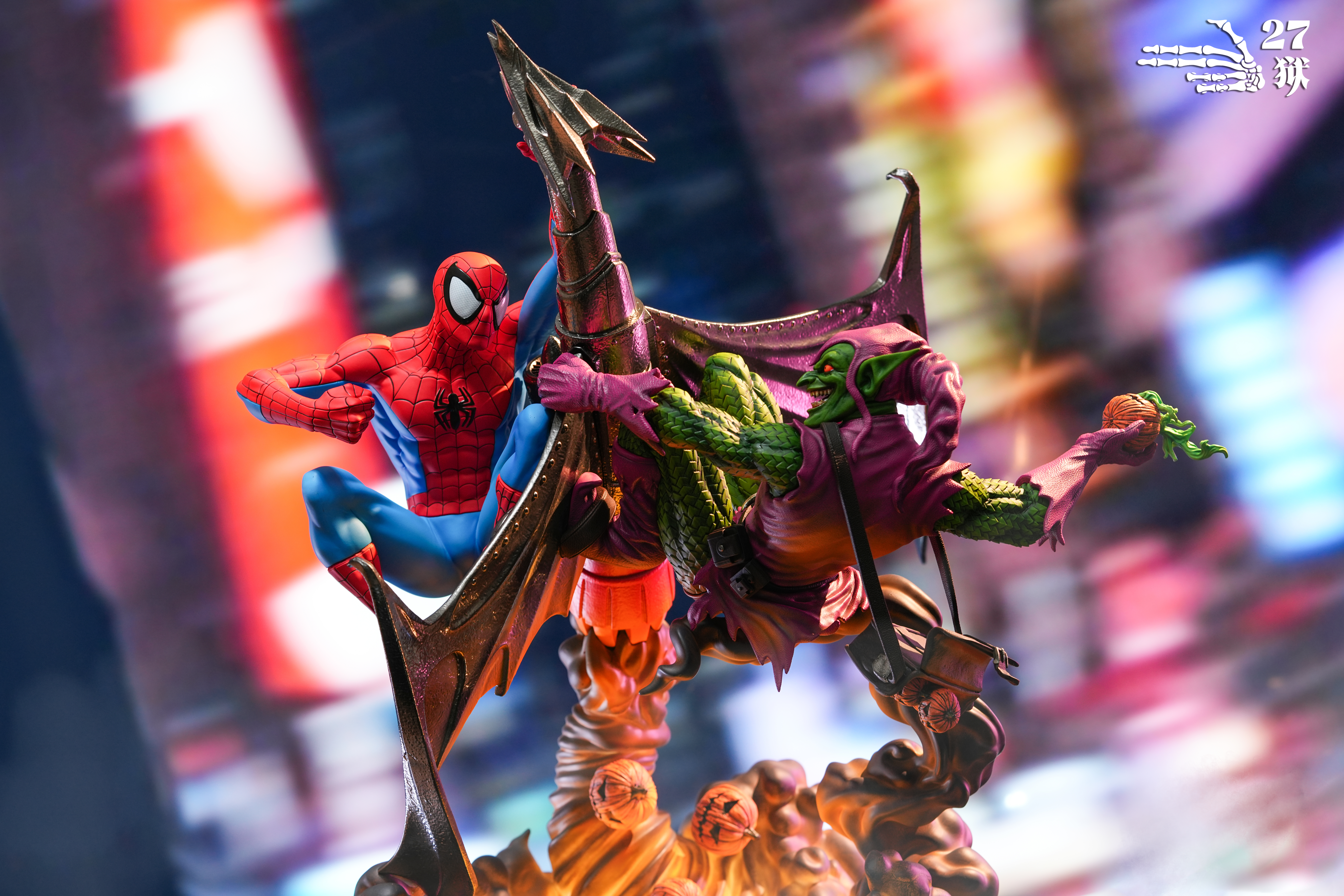【Pre-sale】1/4 Scale Spiderman VS Green Goblin Diorama-27abyss Studio