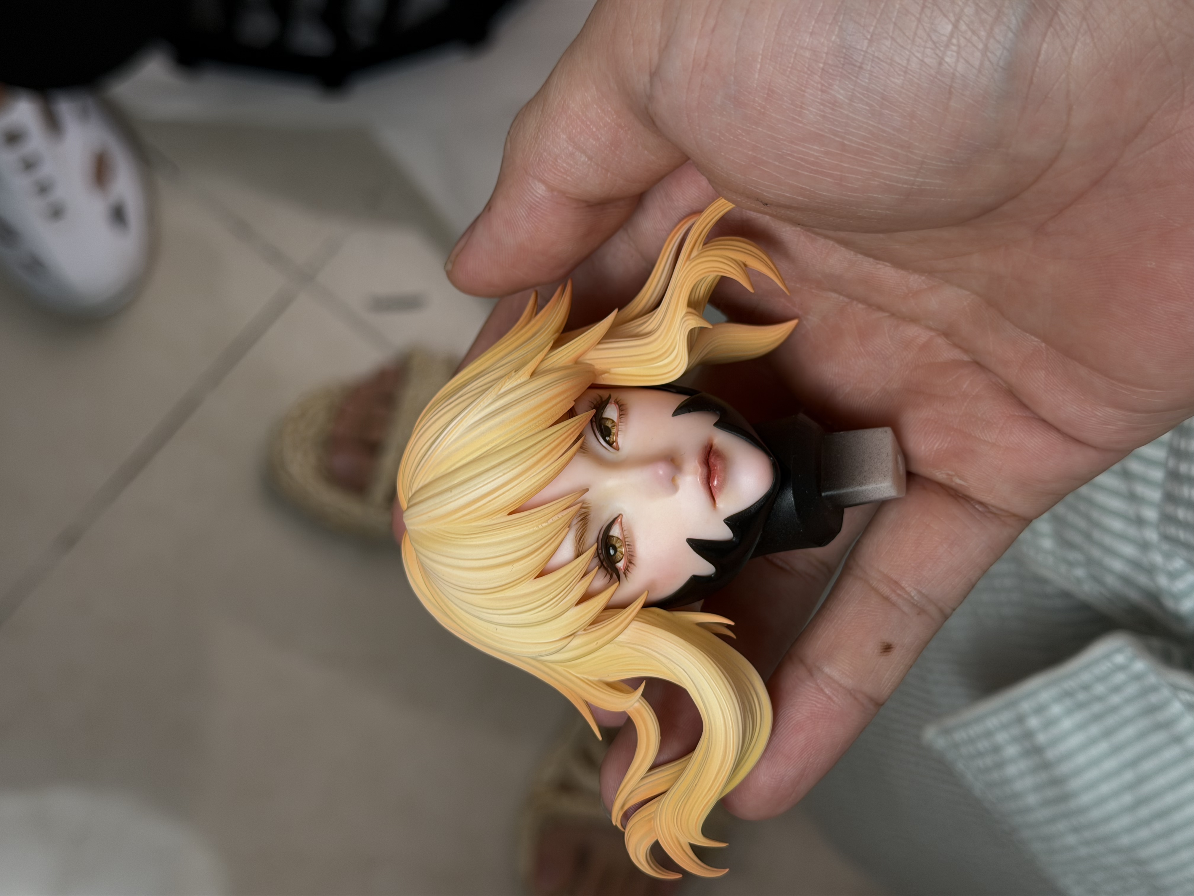 【Pre-sale】1/4 Scale 002 Black Saber-Raven and Stray Studios