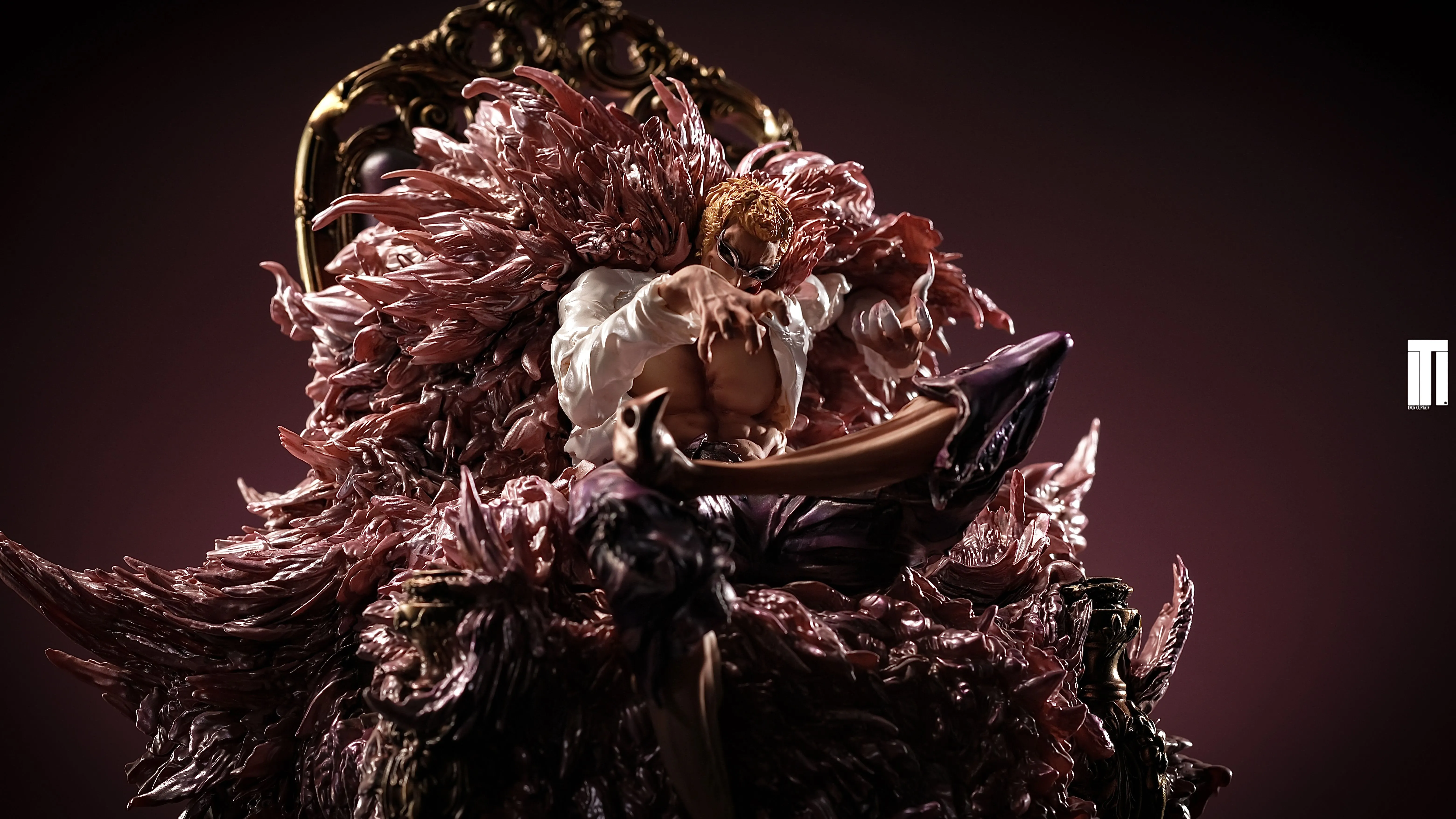 【Last one】Donquixote Doflamingo-Iron Curtain STUDIO
