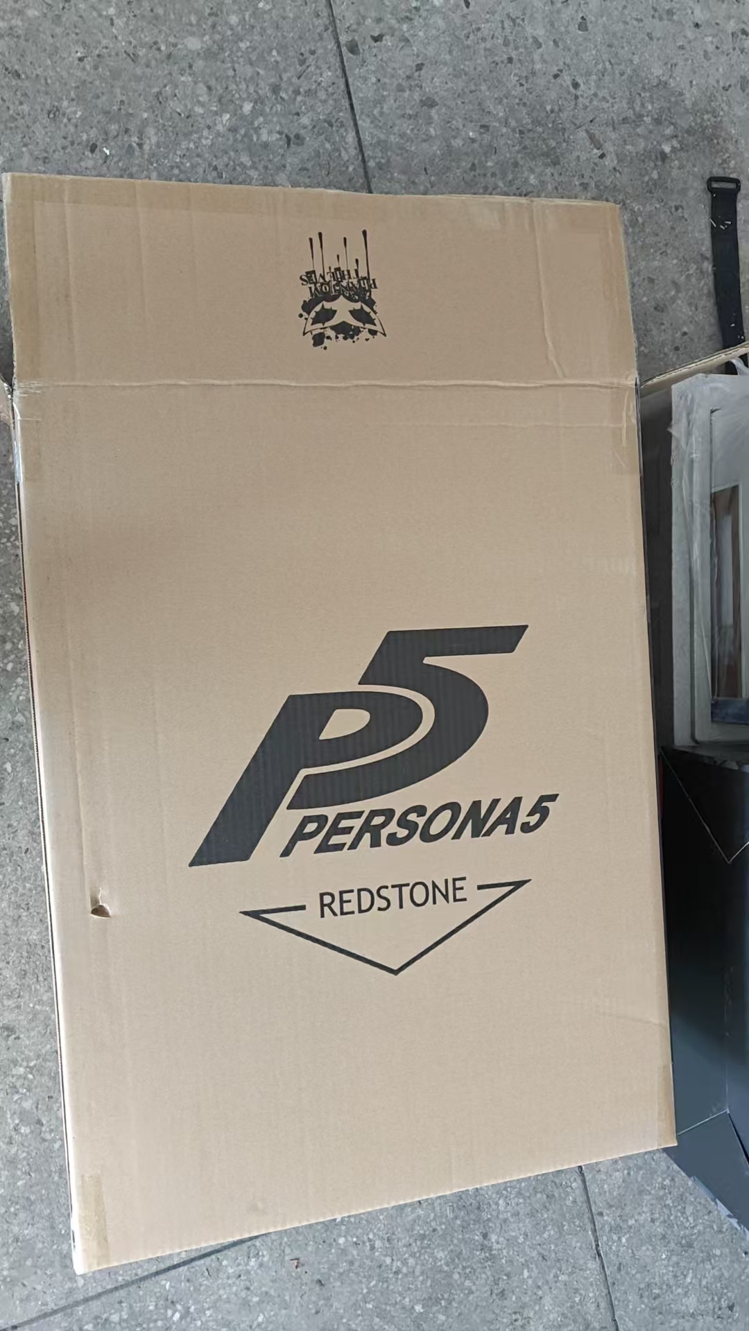 4728882-JOKER--Red Stone Studio