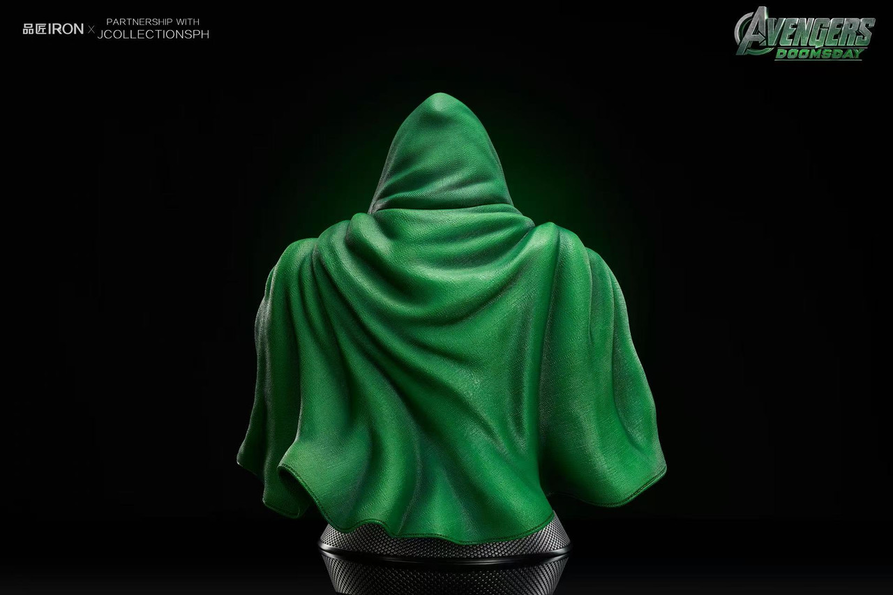 【Pre-sale】1/2 and 1/1 Scale Bust of Doctor Doom-IRON Studio