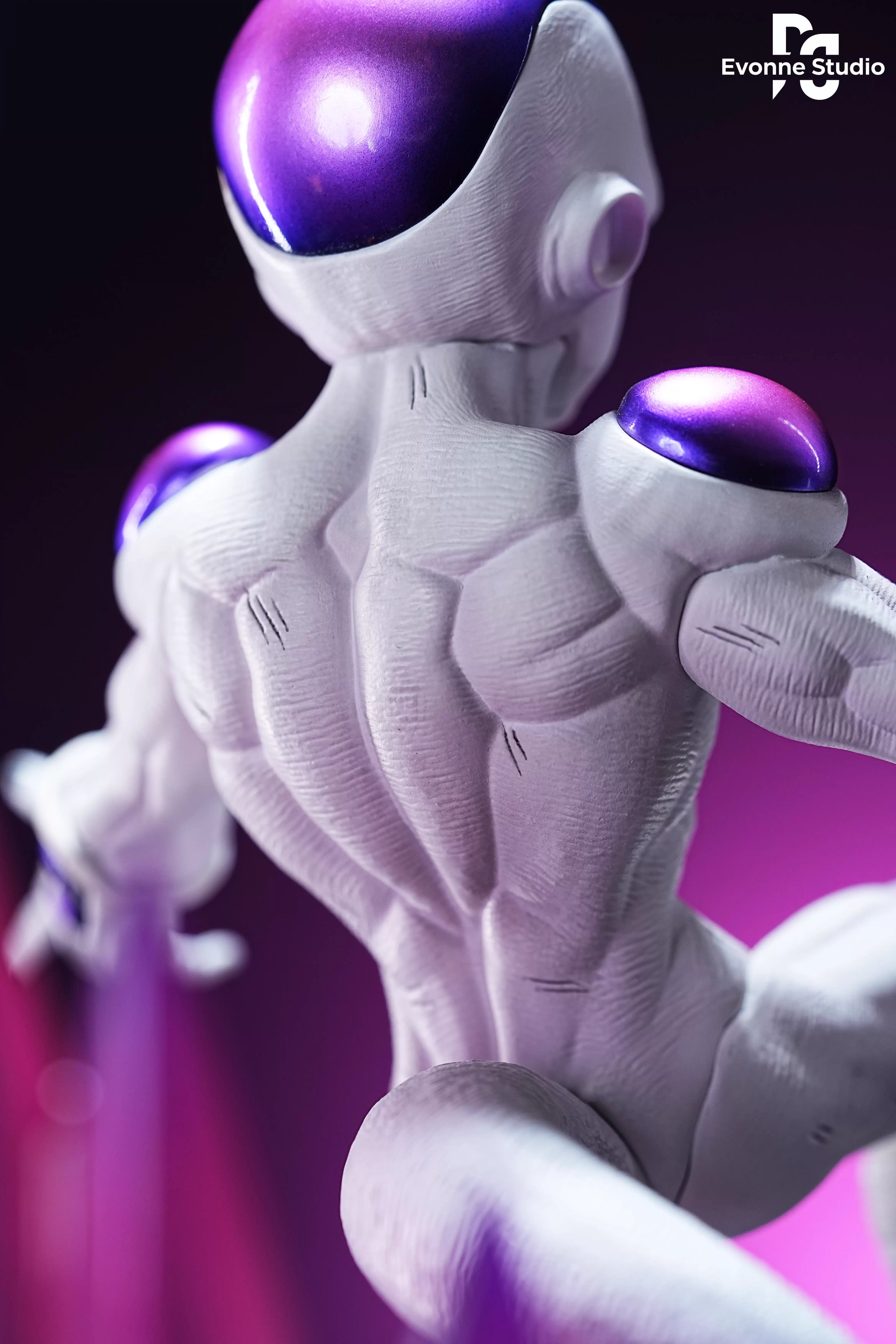 【Pre-sale】1/6 Scale Frieza-Evonne Studio