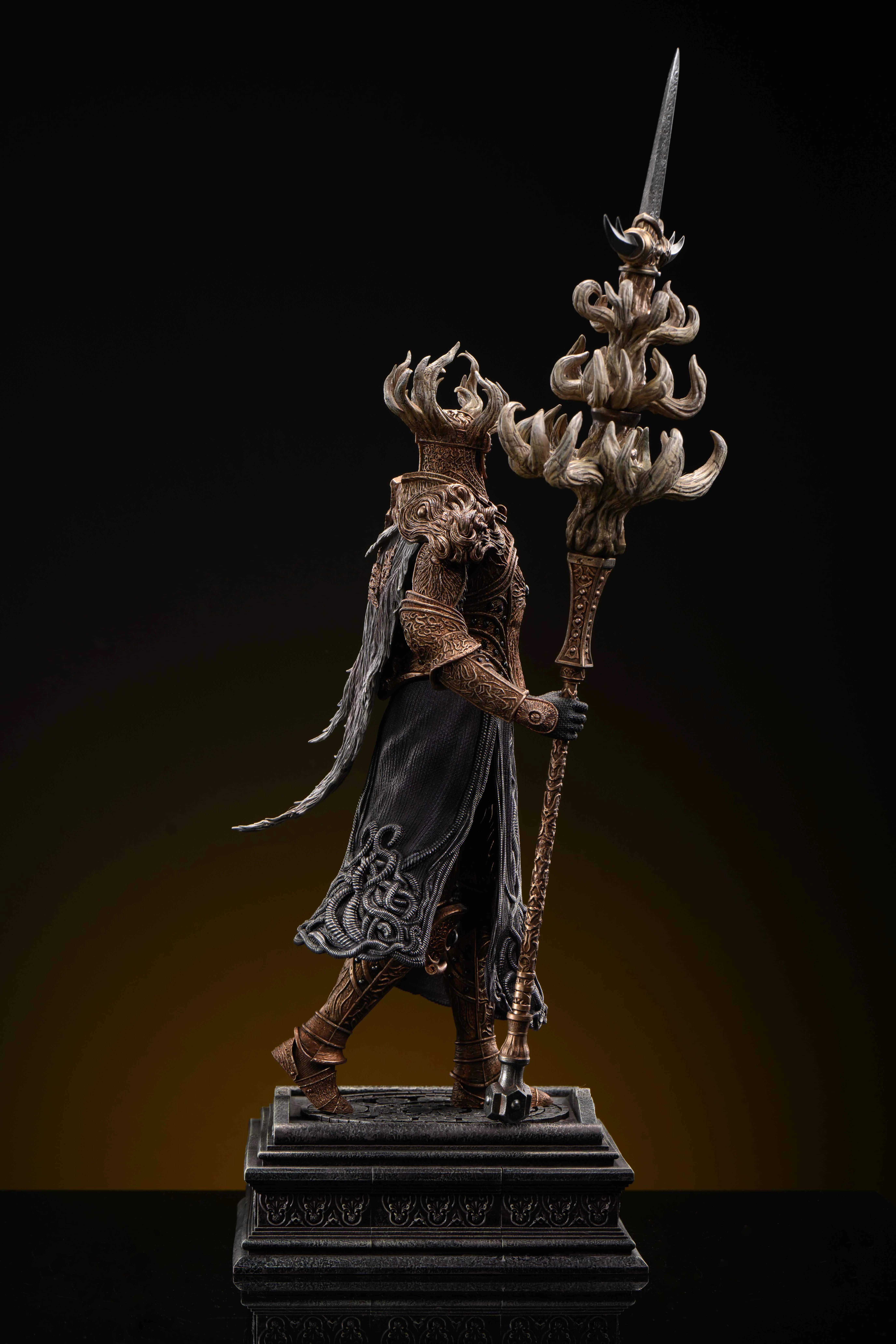 【Pre-sale】Crucible Knight-SWORD and WING Studio