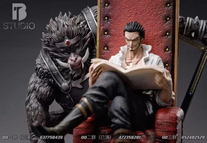 【Pre-sale】Sitting Dracule Mihawk-One piece-BT Studio