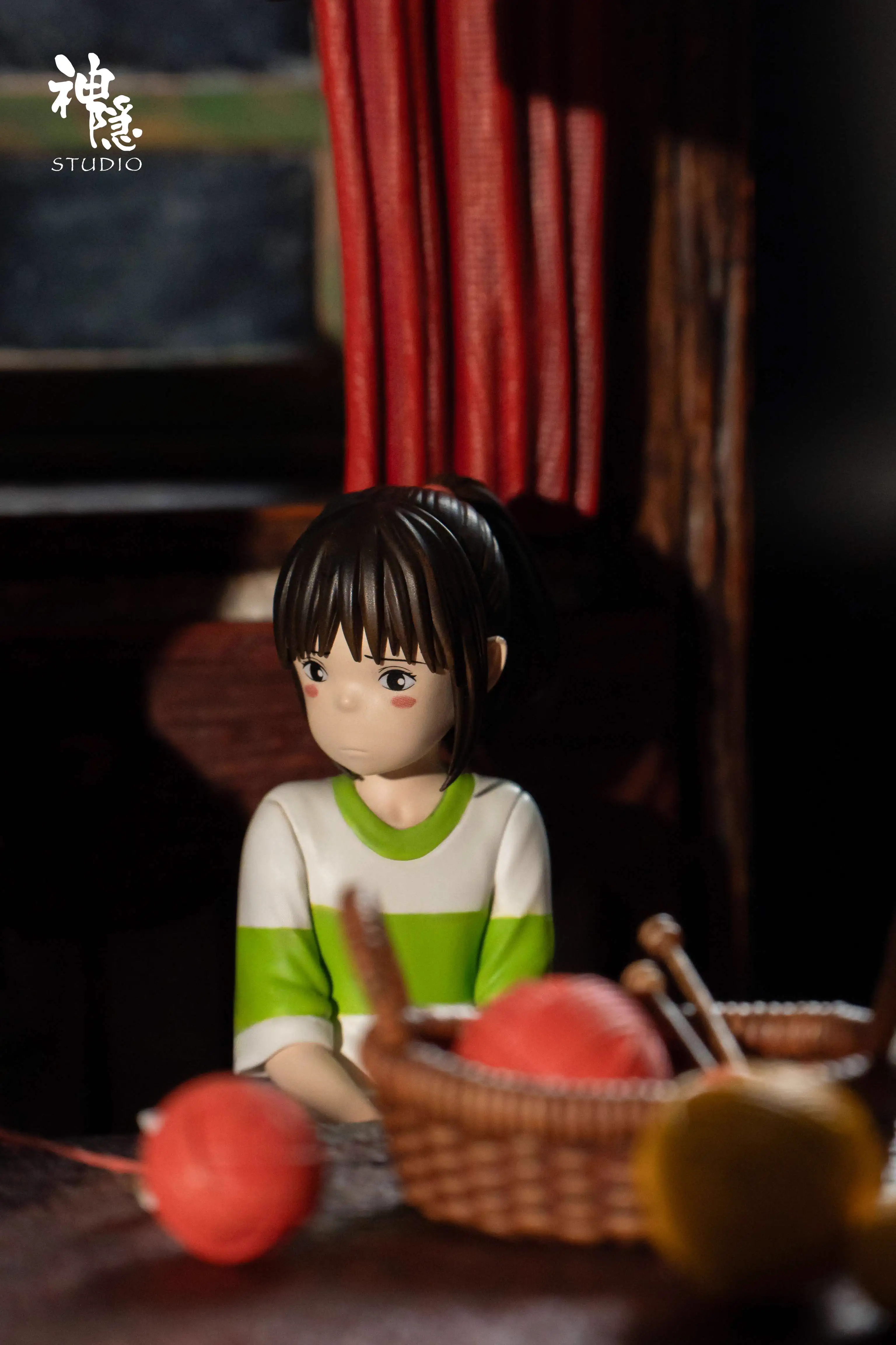 【Pre-sale】Chihiro Ogino & Kaonashi with LED-Spirited Away-ShenYin Studio