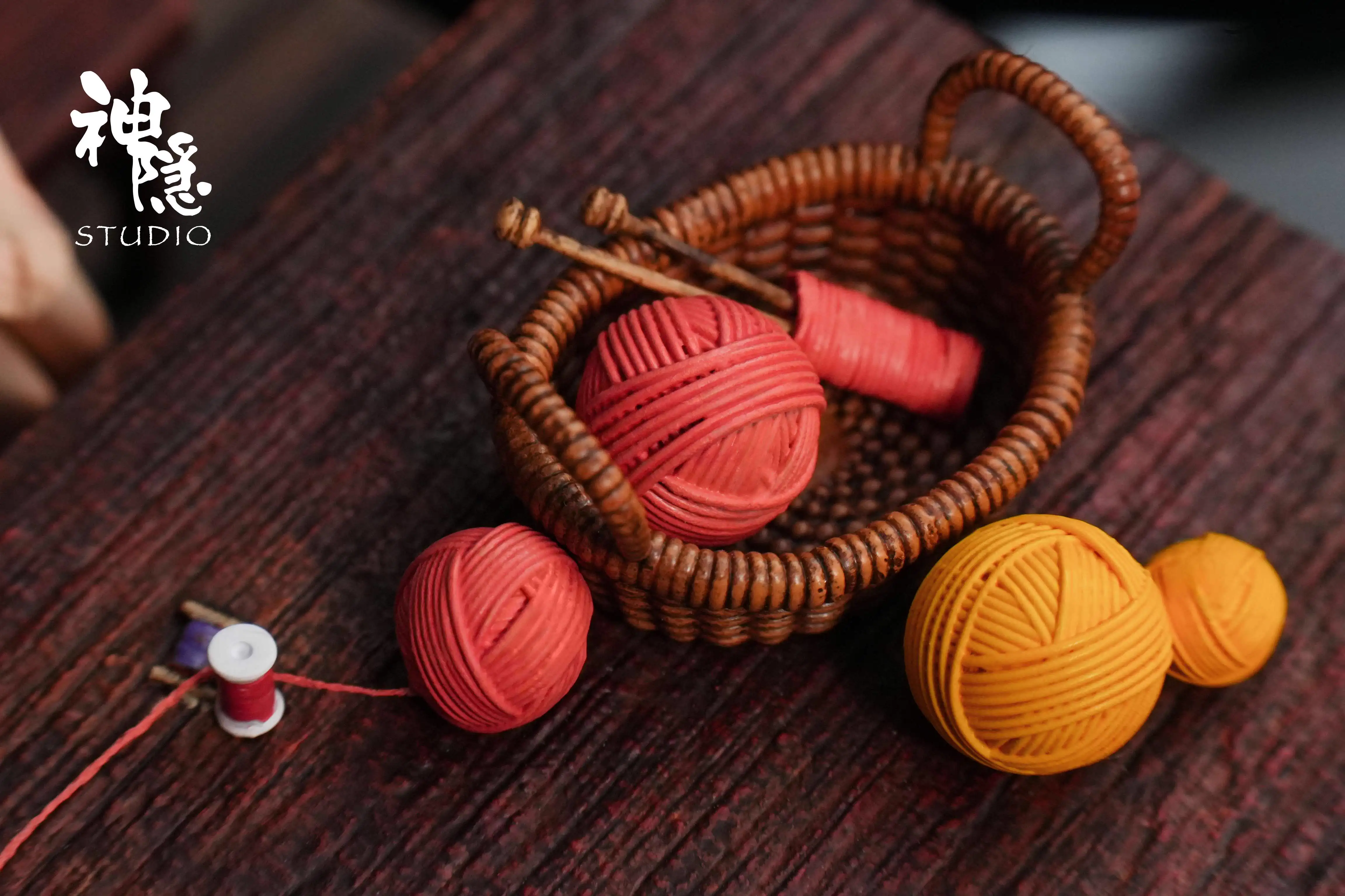 【Pre-sale】Chihiro Ogino & Kaonashi with LED-Spirited Away-ShenYin Studio