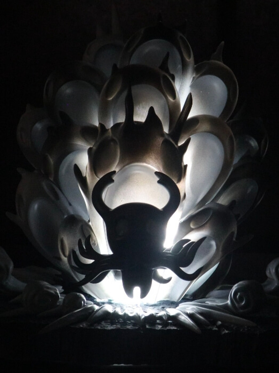 【Pre-sale】Hollow Knight with LED-27Abyss Studio