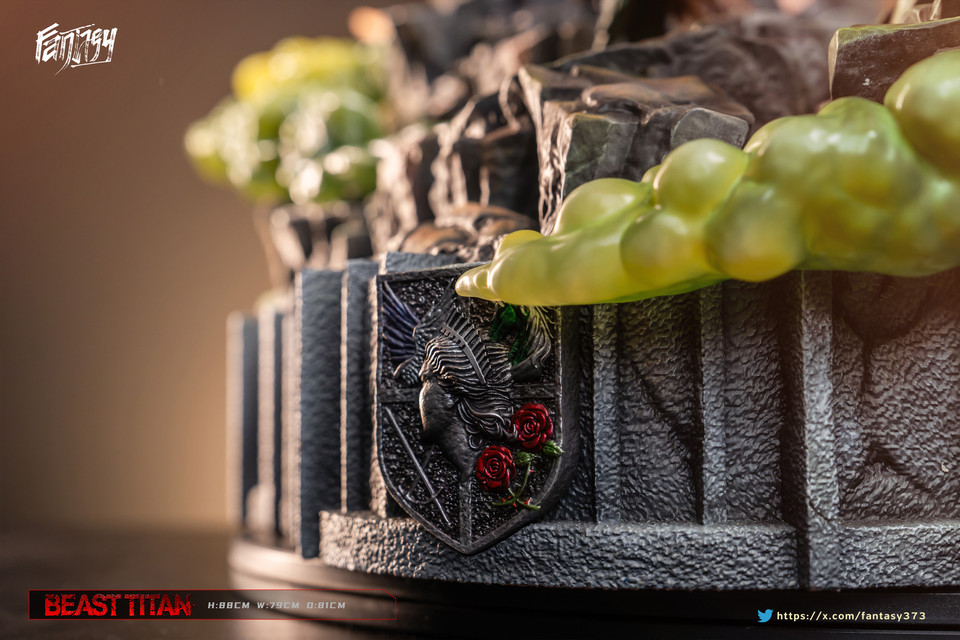 【Pre-sale】Beast Titan with LED-Attack on Titan-FANTASY Studio