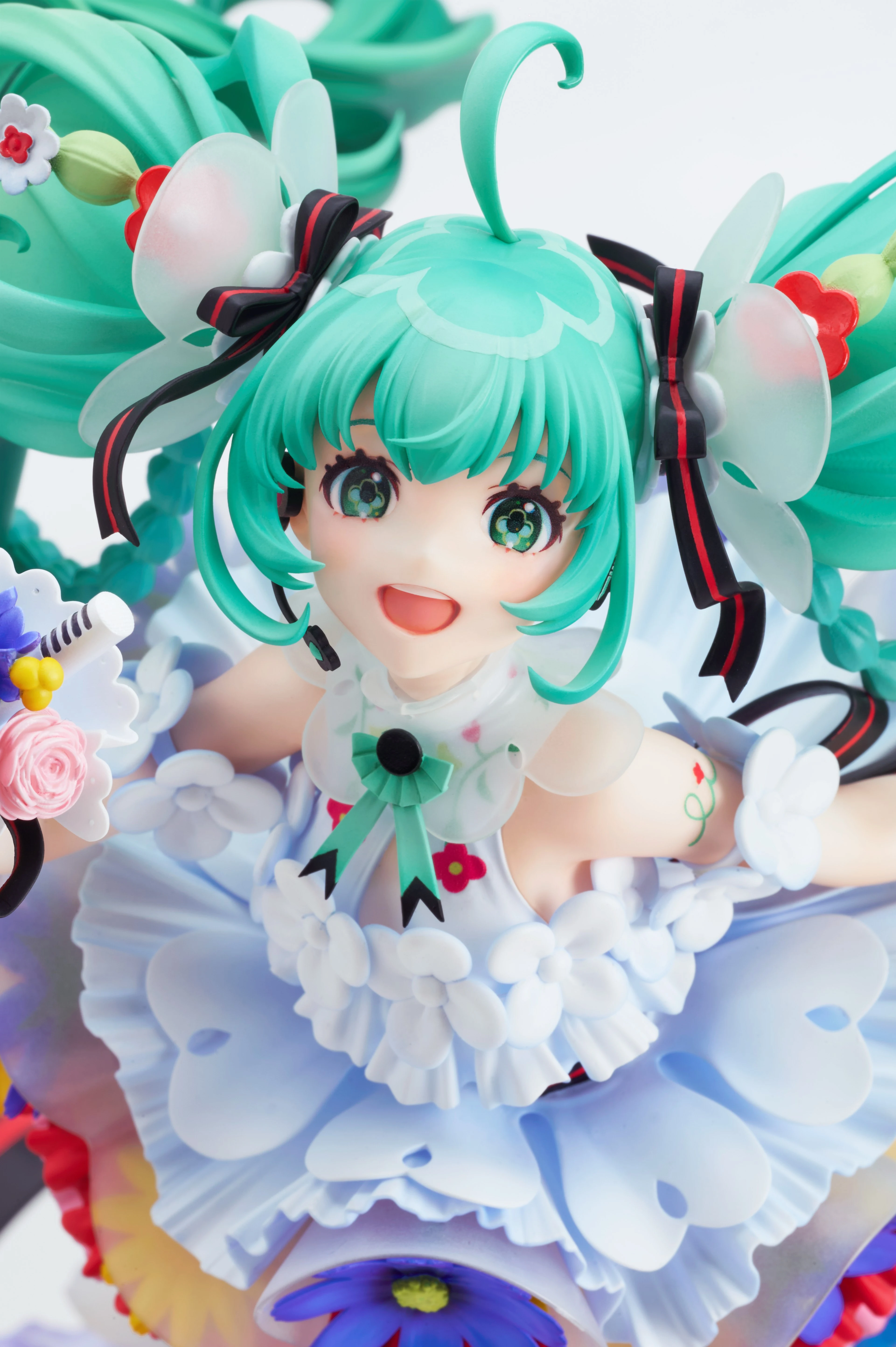 【Pre-sale】1/7 Scale JAPAN LIVE TOUR Hatsune Miku-Vocaloid-Good Smile Company Studio