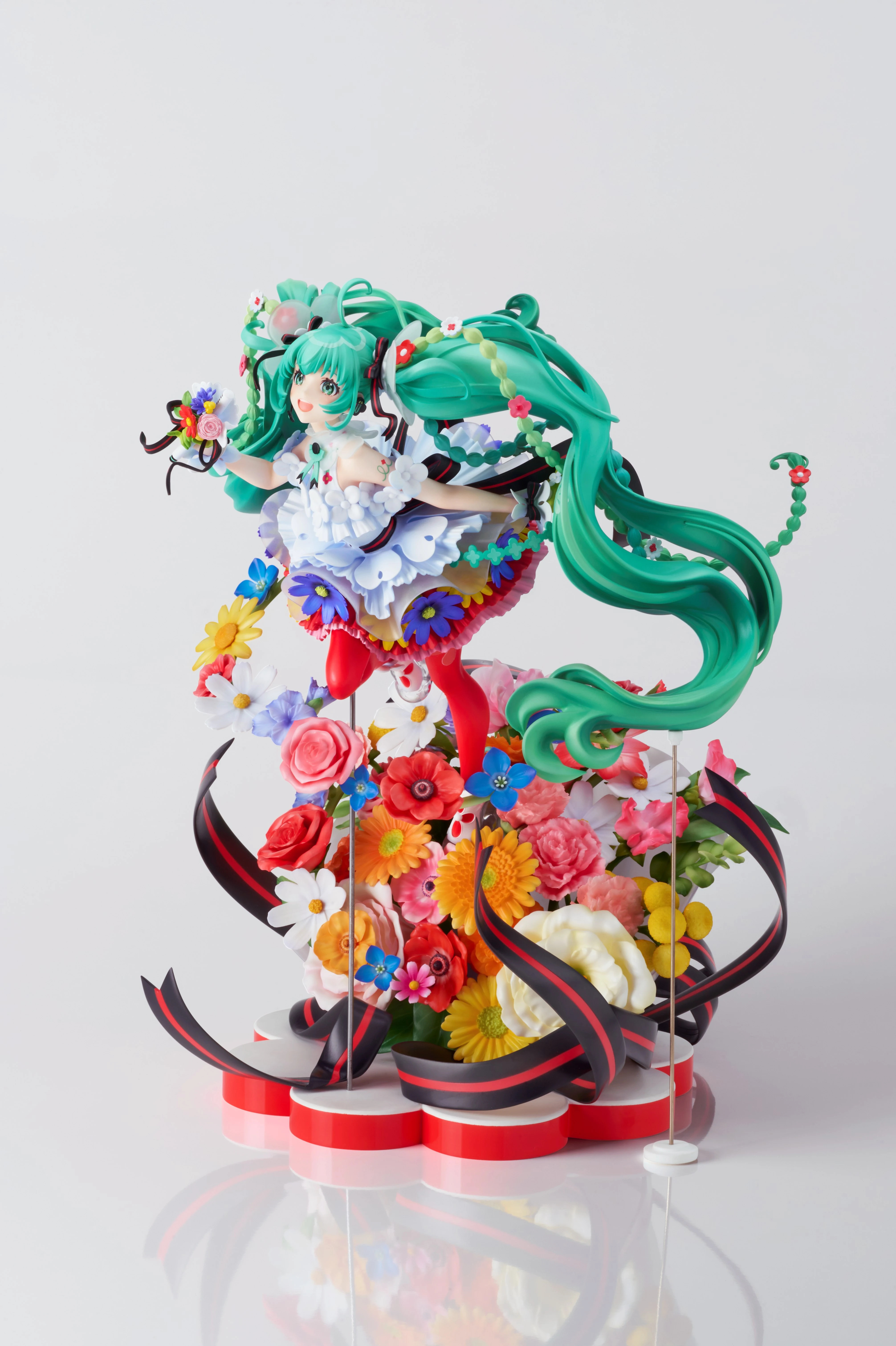 【Pre-sale】1/7 Scale JAPAN LIVE TOUR Hatsune Miku-Vocaloid-Good Smile Company Studio