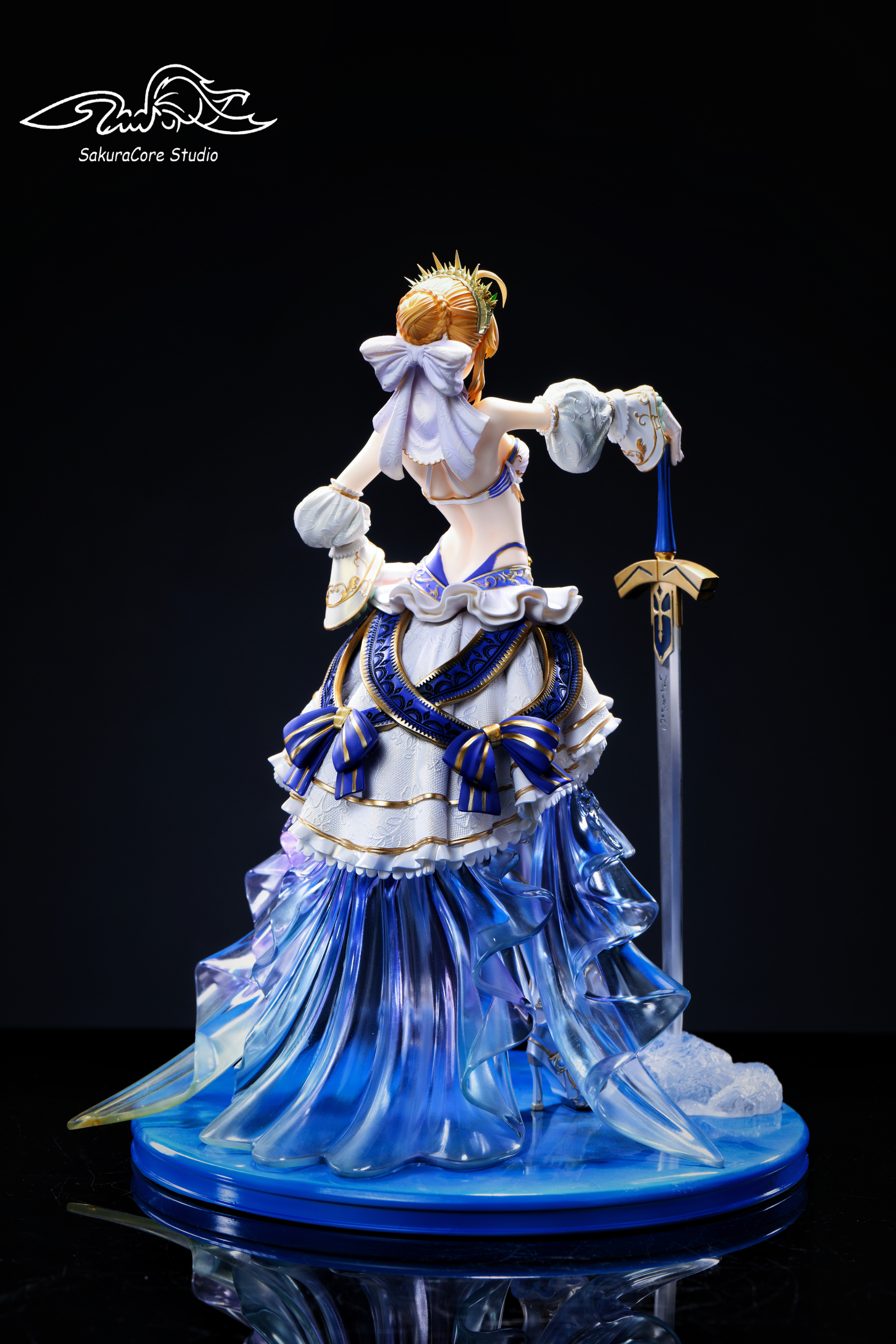 【Pre-sale】1/6 and 1/4 Scale Saber-SakuraCore Studio
