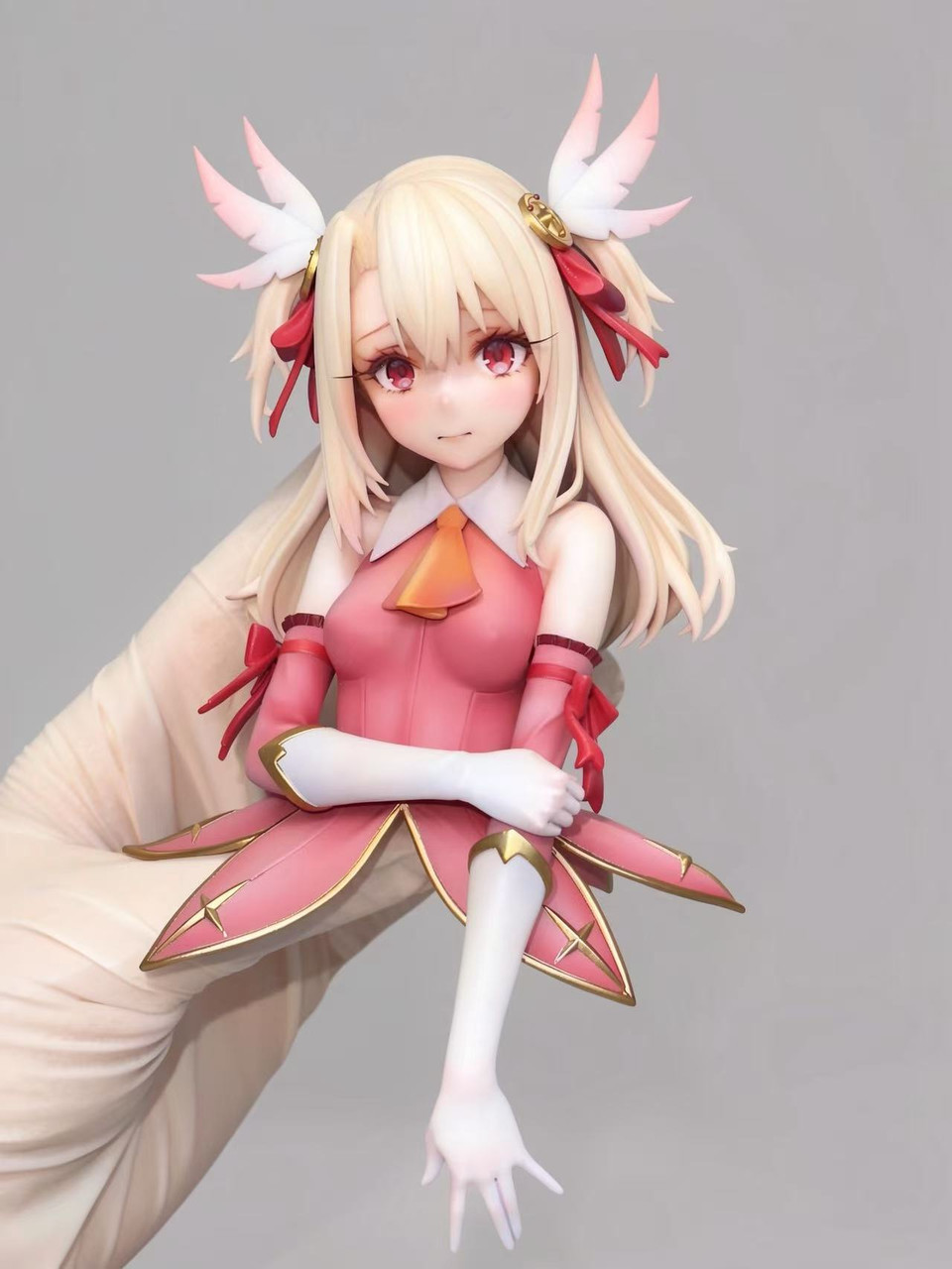【Pre-sale】1/6 Scale Illyasviel von Einzbern-Rainbow Studio